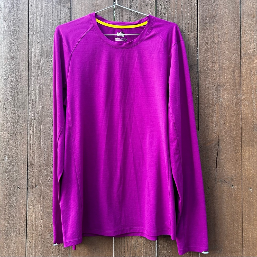 REI lightweight breathable layer. Size medium